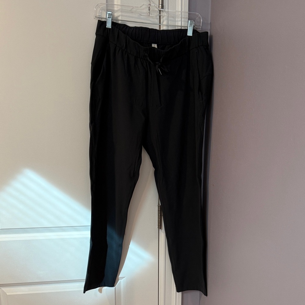 Lululemon on the fly pants - 8, gray/blue color
